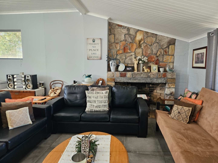 4 Bedroom Property for Sale in Pearly Beach Western Cape